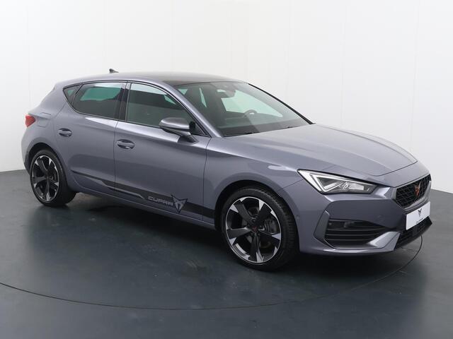 Cupra Leon 1.4 e-Hybrid | 204 PK | Adaptive cruise control | Achteruitrijcamera | Virtual Cockpit |