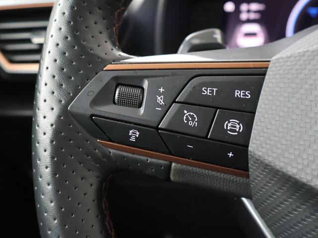 Cupra Leon 1.4 e-Hybrid | 204 PK | Adaptive cruise control | Achteruitrijcamera | Virtual Cockpit |