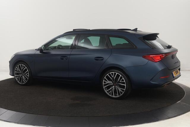 Cupra Leon 1.4 e-Hybrid VZ Performance | Panoramadak | Stoel & stuurverwarming | Carplay | Camera | Adaptive cruise | Keyless | Navigatie