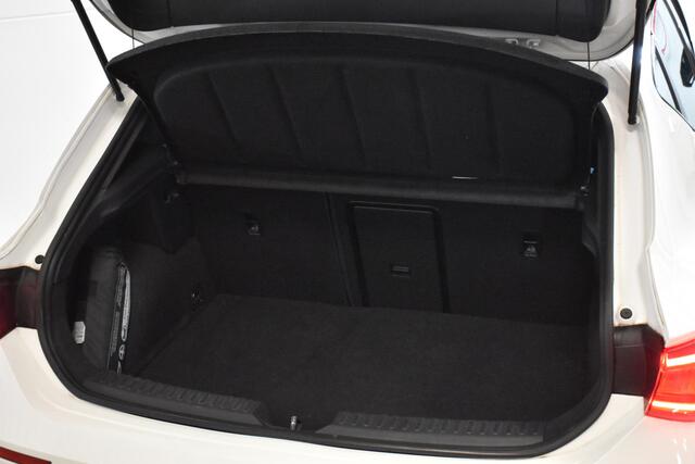 Cupra Leon e-HYBRID 204PK DSG BUSINESS SPORT NAVI/LED/LMV