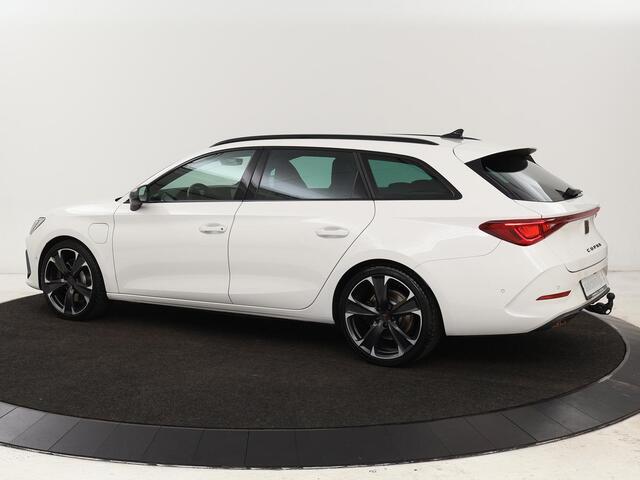 Cupra Leon 1.4 e-Hybrid VZ Business | Camera | Stoel & Stuurverwarming | Adaptive cruise | Carplay | Elektrische achterklep | Trekhaak