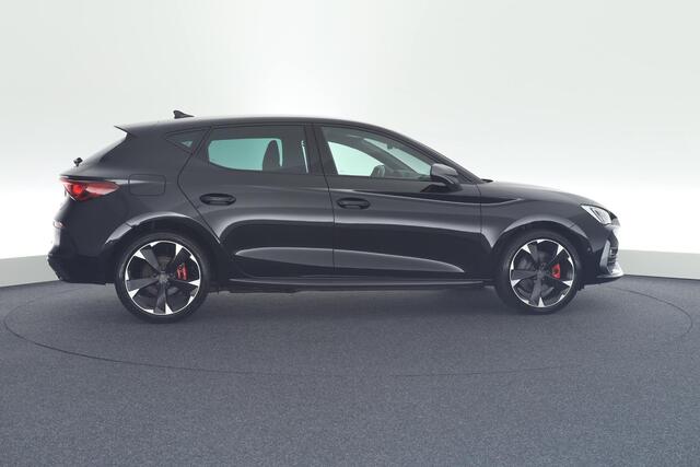 Cupra Leon 1.4 204pk e-Hybrid Business Camera Keyless Led Virtual Cockpit Navigatie