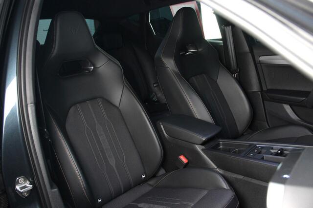 Cupra Leon 1.4 TSI eHybrid 204pk PHEV VZ Adrenaline / Panoramadak / Camera / Navigatie / Wordt Verwacht