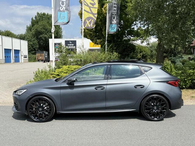 Cupra Leon VZ300 2.0 TSI DSGoPanooBeats