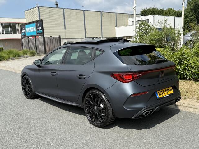 Cupra Leon VZ300 2.0 TSI DSGoPanooBeats