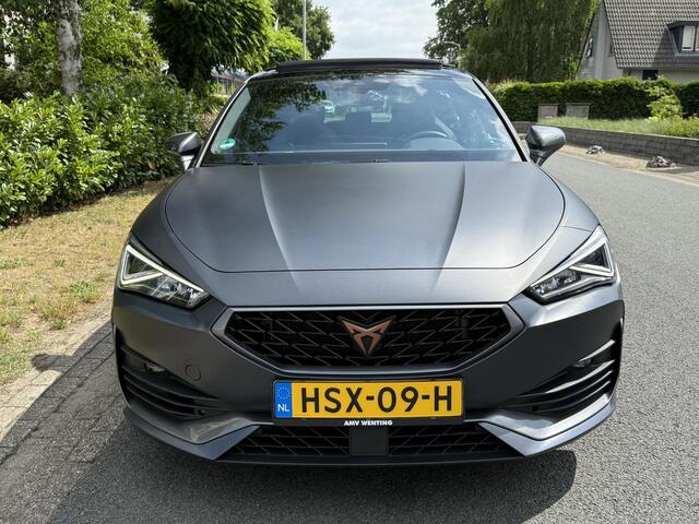 Cupra Leon VZ300 2.0 TSI DSGoPanooBeats