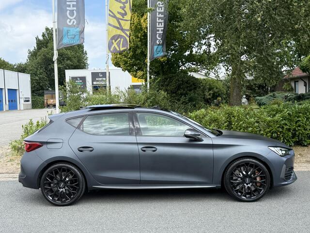 Cupra Leon VZ300 2.0 TSI DSGoPanooBeats