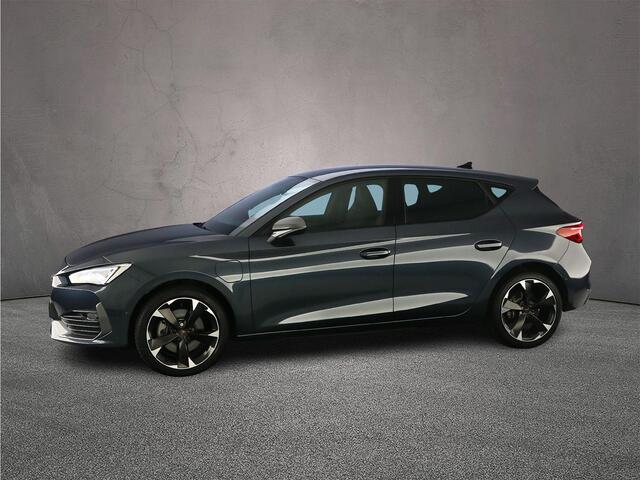 Cupra Leon Business 1.4 TSI e-Hybrid 204pk DSG Automaat Adaptive cruise control, Stuurwiel verwarmd, Achteruitrijcamera, Navigatie, Parkeersensoren, Stoelverwarming