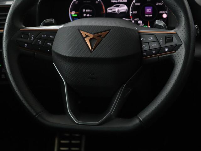 Cupra Leon 1.4 e-Hybrid | Stoel & stuurverwarming | Carplay | Adaptive cruise | Camera | Navigatie | Sfeerverlichting | Full LED | Keyless | PHEV