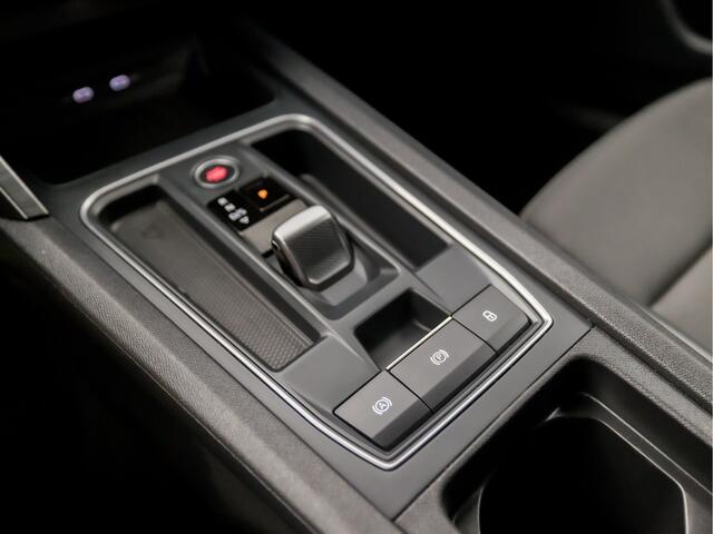 Cupra Leon 1.4 e-Hybrid VZ Adrenaline 245Pk Automaat (APPLE CARPLAY, GROOT NAVI, MEMORY SEATS, KUIPSTOELEN, SFEERVERLICHTING, STUUR/STOELVERWARMING, CAMERA, LEDER, ADAPTIVE CRUISE, KEYLESS, NIEUWSTAAT)