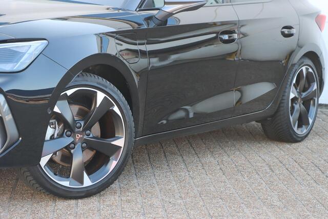 Cupra Leon 1.5 TSI eHybrid Business 204pk DSG6