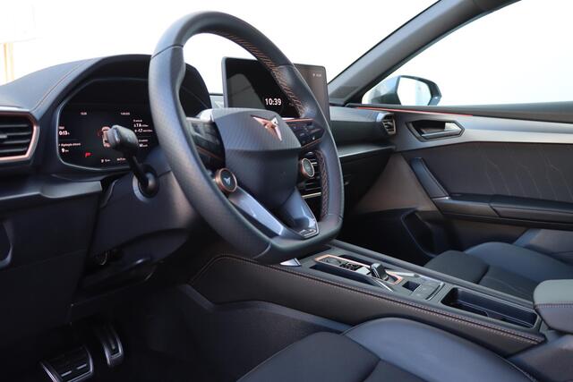 Cupra Leon 1.5 TSI eHybrid Business 204pk DSG6