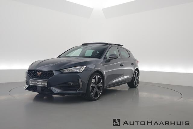 Cupra Leon 1.4 e-Hybrid VZ 245pk | Pano | Camera | Adapt. Cruise | Keyless | Stoel- Stuurverw.