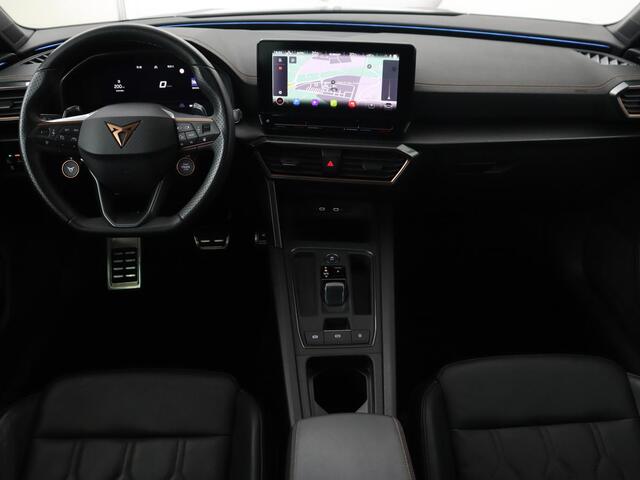 Cupra Leon 2.0 TSI | 300pk | Panoramadak | Leder | Stoelverwarming | Carplay | Camera | Adaptive cruise | Navigatie | 19'' | Sfeerverlichting | Memory | Keyless | Sportstoelen