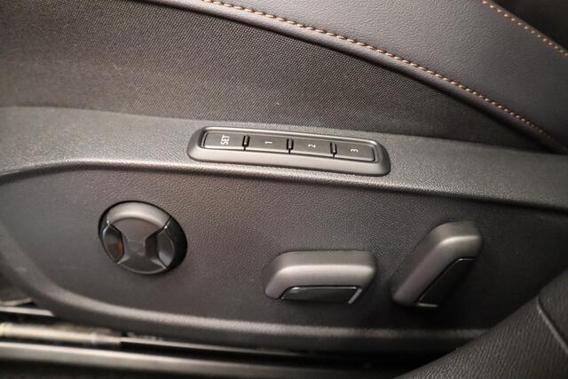 Cupra Leon 1.5 TSI e-Hybrid VZ Extreme Panoramadak Kuipstoelen Sennheiser