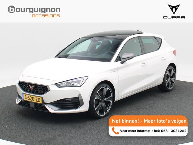 Cupra Leon 1.4 e-Hybrid 245 Pk Automaat VZ Adrenaline | Panoramadak | Adaptive Cruise | Climate Control | Stoelverwarming | Navigatie | Camera | Carplay | 19 inch | 56.510 Km!!