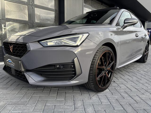 Cupra Leon 1.4 e-Hybrid VZ Pano
