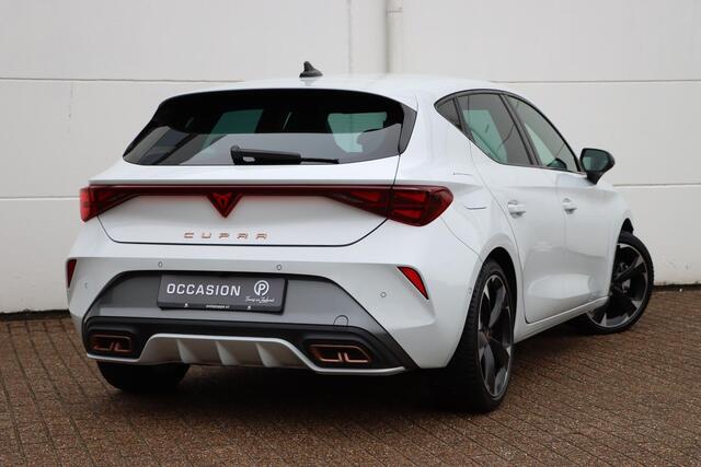 Cupra Leon 1.5 TSI e-Hybrid Business 204pk DSG6
