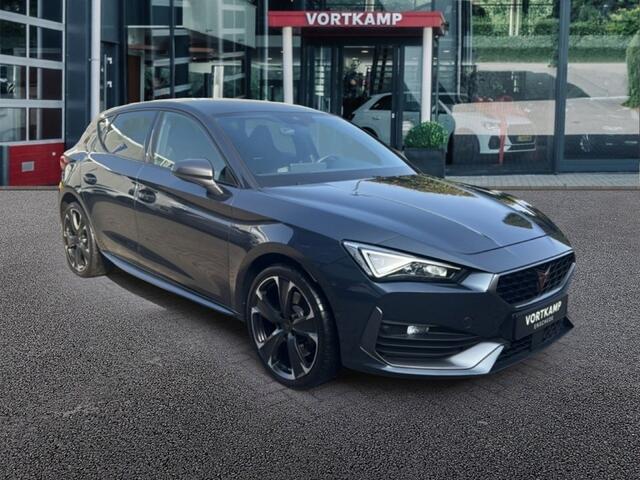 Cupra Leon 1.4 TSI VZ E-HYBRID CAMERA/ACC/STOEL+STUURVERW/NAVI/CARPLAY