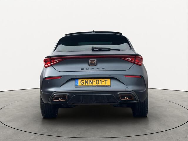 Cupra Leon 1.4 e-Hybrid 245PK VZ Copper Edition Pano Memory