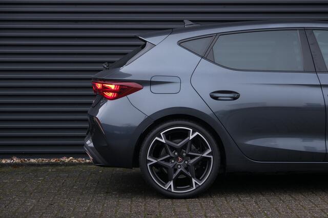 Cupra Leon 1.5 TSI e-Hybrid VZ Performance Matrix / Stoelvw / Apple Carplay / Magnetic Tech / ACC Cruise Control