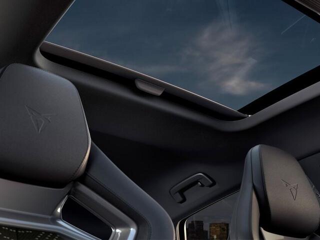 Cupra Leon 1.5 TSI e-Hybrid VZ Performance 272pk / Polar Copper velgen / Panoramisch schuifdak / Sennheiser immersie / Intelligent drive