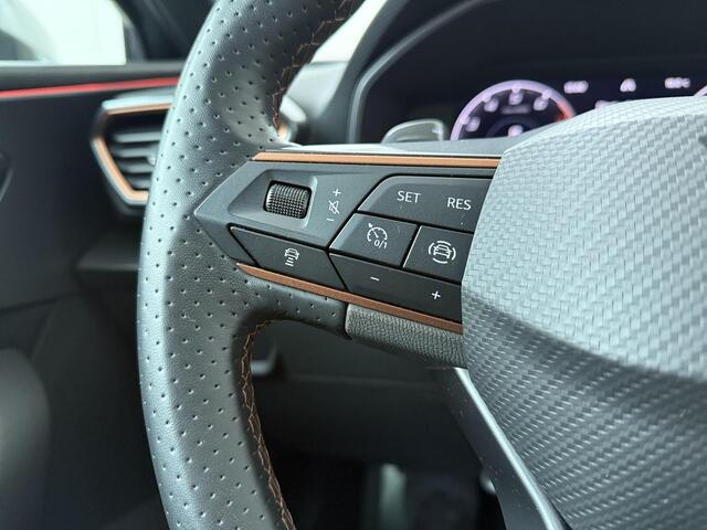 Cupra Leon 1.5 eTSI FR Business Intense | 150 PK | Automaat | Panoramadak | Beats audio | 18" LM velgen |