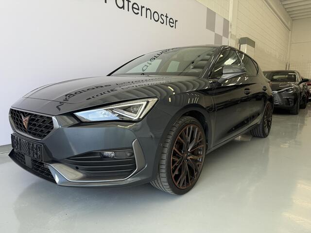 Cupra Leon 1.4 e-Hybrid Carplay / LM 19 inch / Achteruitrijcamera / Parkeersensoren V+A / LED /VOL