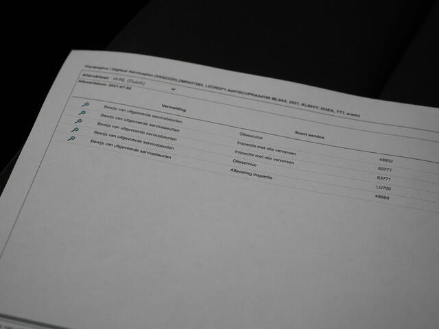 Cupra Leon 1.4 e-Hybrid VZ Copper Edition PHEV 245pk Dealer O.H PHEV | Panodak | Adaptive Cruise | Sportstoelen Memory & Verwarmd | Sfeerverlichting | Apple Carplay | Blis | Keyless | Stuur Verwarmd | Navigatie | Virtual | DAB | Plug In Hybrid