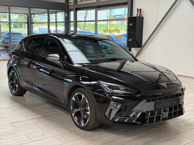 Cupra Leon 1.5 TSI e-Hybrid 204pk Business | Stoel // stuurwiel verwarming | Adapt. Cruise | FACELIFT | 1/2 leer | Fabrieksgarantie t/m 05-2029 |