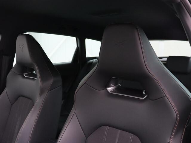 Cupra Leon 1.4 eHybrid VZ | SOH 90,7% | 245pk | Stoelverwarming | Adaptive cruise | Camera | Carplay | Navigatie | Sfeerverlichting | Full LED | Sportstoelen | Keyless | PHEV | Plug In