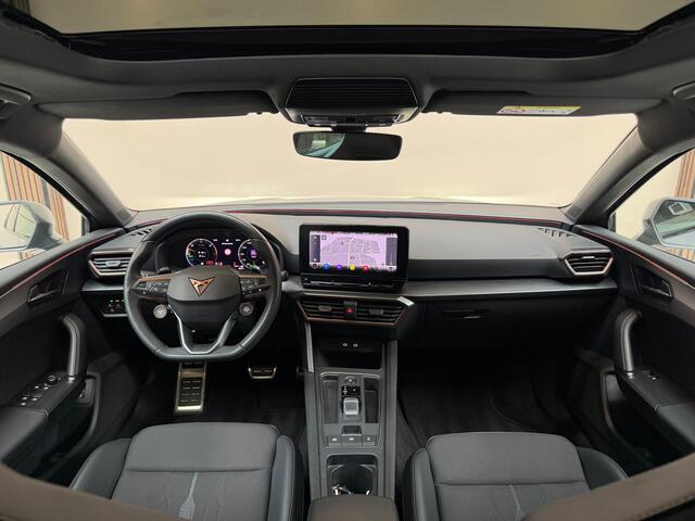 Cupra Leon 1.4 e-Hybrid VZ Performance Nardo Grey|Pano|12 MND Garantie|Camera|Sfeerverlichting|Stuurverwarming