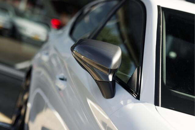 Cupra Leon 1.5 TSI e-Hybrid Business Achteruitrijcamera