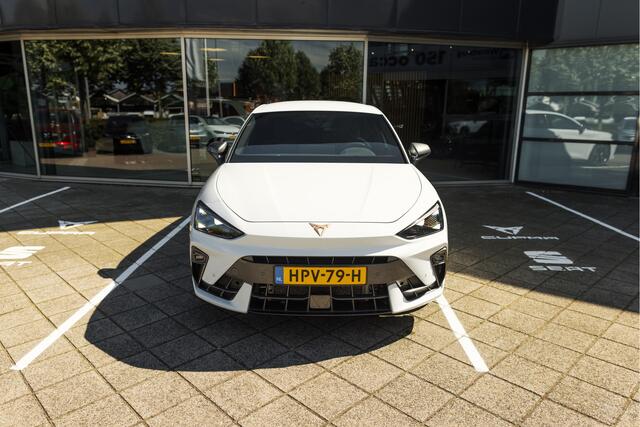 Cupra Leon 1.5 TSI e-Hybrid Business Achteruitrijcamera