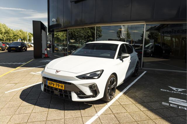 Cupra Leon 1.5 TSI e-Hybrid Business Achteruitrijcamera