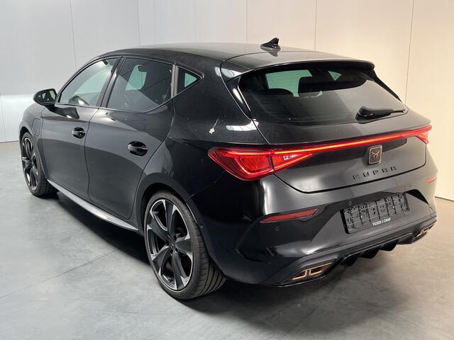 Cupra Leon 1.4 e-Hybrid VZ Performance / 245 PK/ AUTOMAAT/ FULL LINK/ PARK. SENSOREN + CAMERA/ SUPER SPORT STUUR/ KEYLESS/ 19" LMV