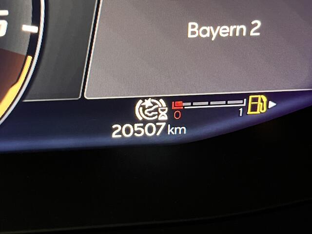 Cupra Leon 1.4 e-Hybrid VZ Performance / 245 PK/ AUTOMAAT/ FULL LINK/ PARK. SENSOREN + CAMERA/ SUPER SPORT STUUR/ KEYLESS/ 19" LMV