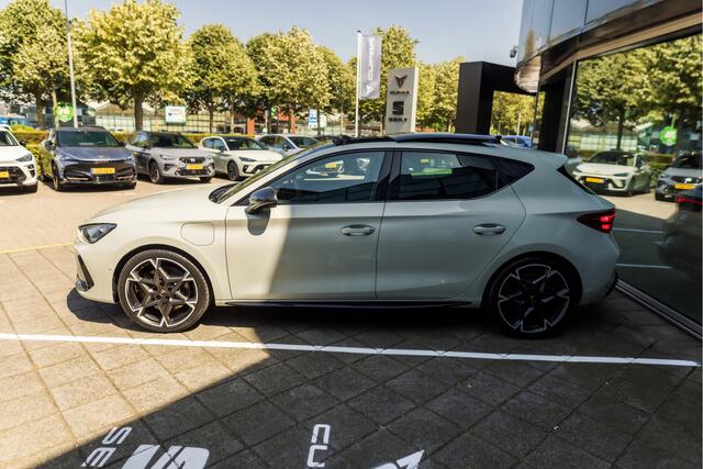 Cupra Leon 1.5 TSI e-Hybrid VZ Performance Panorama Dak - Sennheiser Audio - Elektrisch Verstelbare Bestuurdersstoel
