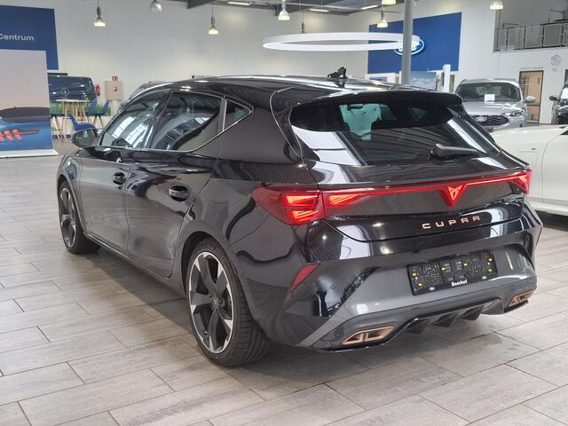 Cupra Leon 1.5 TSI e-Hybrid 204pk Business | Stoel- en stuurwiel verwarming | Adapt. Cruise | FACELIFT | 1/2 leer | Fabrieksgarantie t/m 05-2029 |