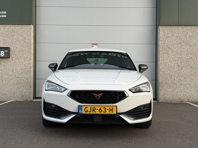 Cupra Leon Sport 1.4 e-Hybrid VZ Adrenaline Camera Sfeerv Carplay Nav Keyless Autom/Grootlicht