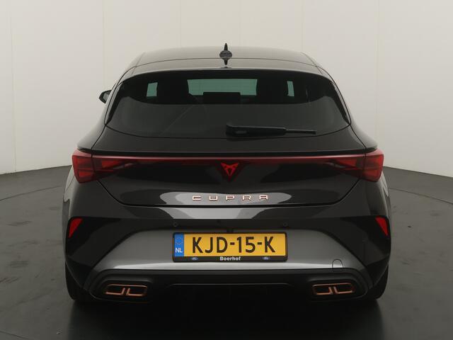 Cupra Leon 1.5 TSI e-Hybrid 204pk Business | Stoel- en stuurwiel verwarming | Adapt. Cruise | FACELIFT | 1/2 leer | Fabrieksgarantie t/m 05-2029 |