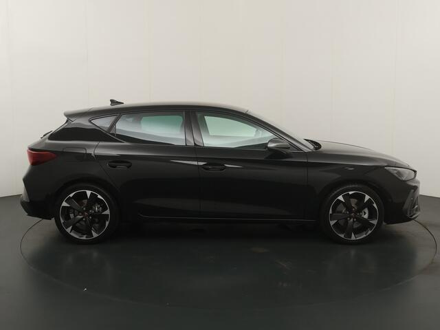 Cupra Leon 1.5 TSI e-Hybrid 204pk Business | Stoel- en stuurwiel verwarming | Adapt. Cruise | FACELIFT | 1/2 leer | Fabrieksgarantie t/m 05-2029 |