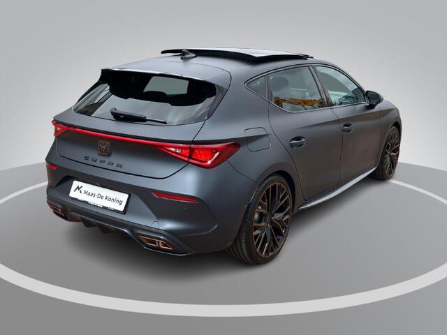 Cupra Leon 1.4e-Hybrid 180kW/245PK VZ · Leder kuipstoelen · Panoramadak · Navigatie · Camera ·