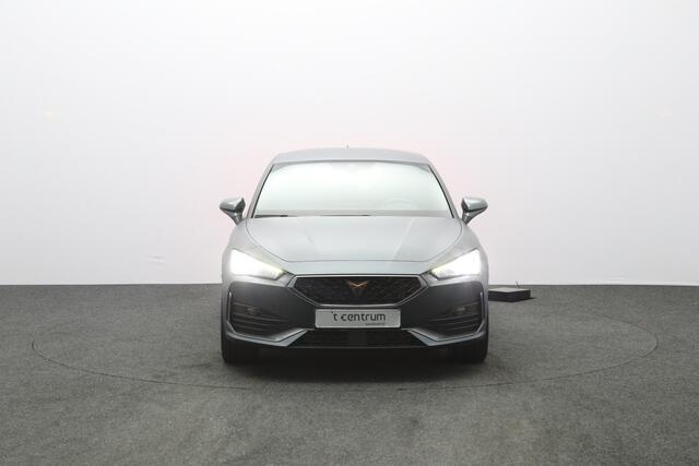 Cupra Leon 1.4 e-Hybrid VZ 245 PK Performance, Matte Grijs, Winterpakket, DCC, Adap. Cruise Control