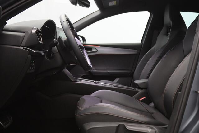 Cupra Leon 1.4 e-Hybrid VZ 245 PK Performance, Matte Grijs, Winterpakket, DCC, Adap. Cruise Control