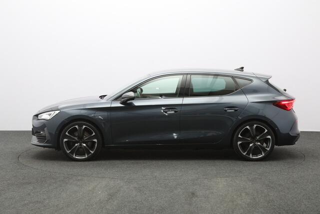 Cupra Leon 1.4 e-Hybrid VZ 245 PK Performance PHEV, Camera, Kuipstoelen, Navigatie, Stuurverwarming