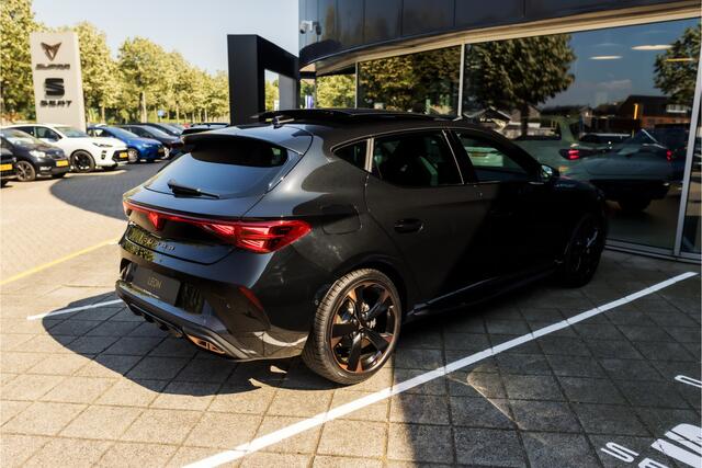 Cupra Leon 1.5 TSI e-Hybrid Business Panorama Dak - Elektrisch Verstelbare Bestuurdersstoel - Sennheiser Audio