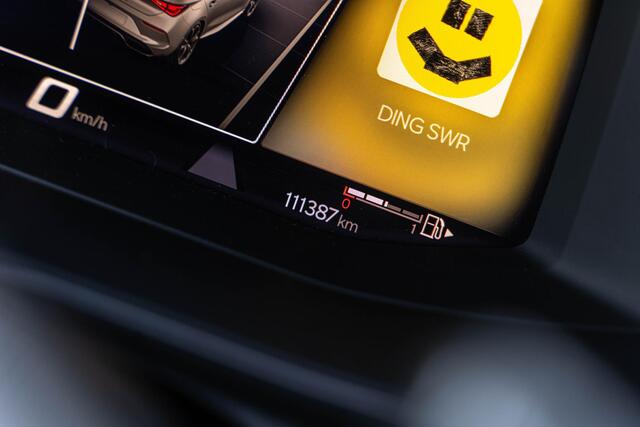 Cupra Leon 1.4 e-Hybrid VZ Adrenaline | Plug-in Hybrid (PHEV) | Achteruitrijcamera | Parkeersensoren | Keyless Entry | Lichtmetalen Velgen 19 inch | LED Koplampen | Stoelverwarming | Cruise Control Adaptief | Dodehoekdetectie | Navigatie | Apple Carplay | Android Au