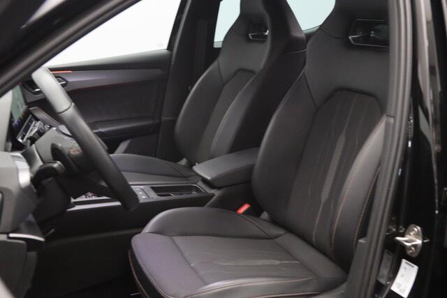 Cupra Leon 1.4 e-Hybrid 204 PK Essential PHEV, Adap. Cruise Control, Stuurverwarming, Caprlay