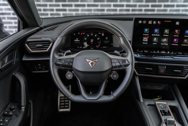 Cupra Leon 1.5 TSI e-Hybrid Business | Plug-in Hybrid (PHEV) | Achteruitrijcamera | Parkeersensoren | Matrix-LED Koplampen | Keyless Entry | Stoelverwarming | Cruise Control Adaptief | Dodehoekdetectie | Navigatie | Apple Carplay | Android Auto